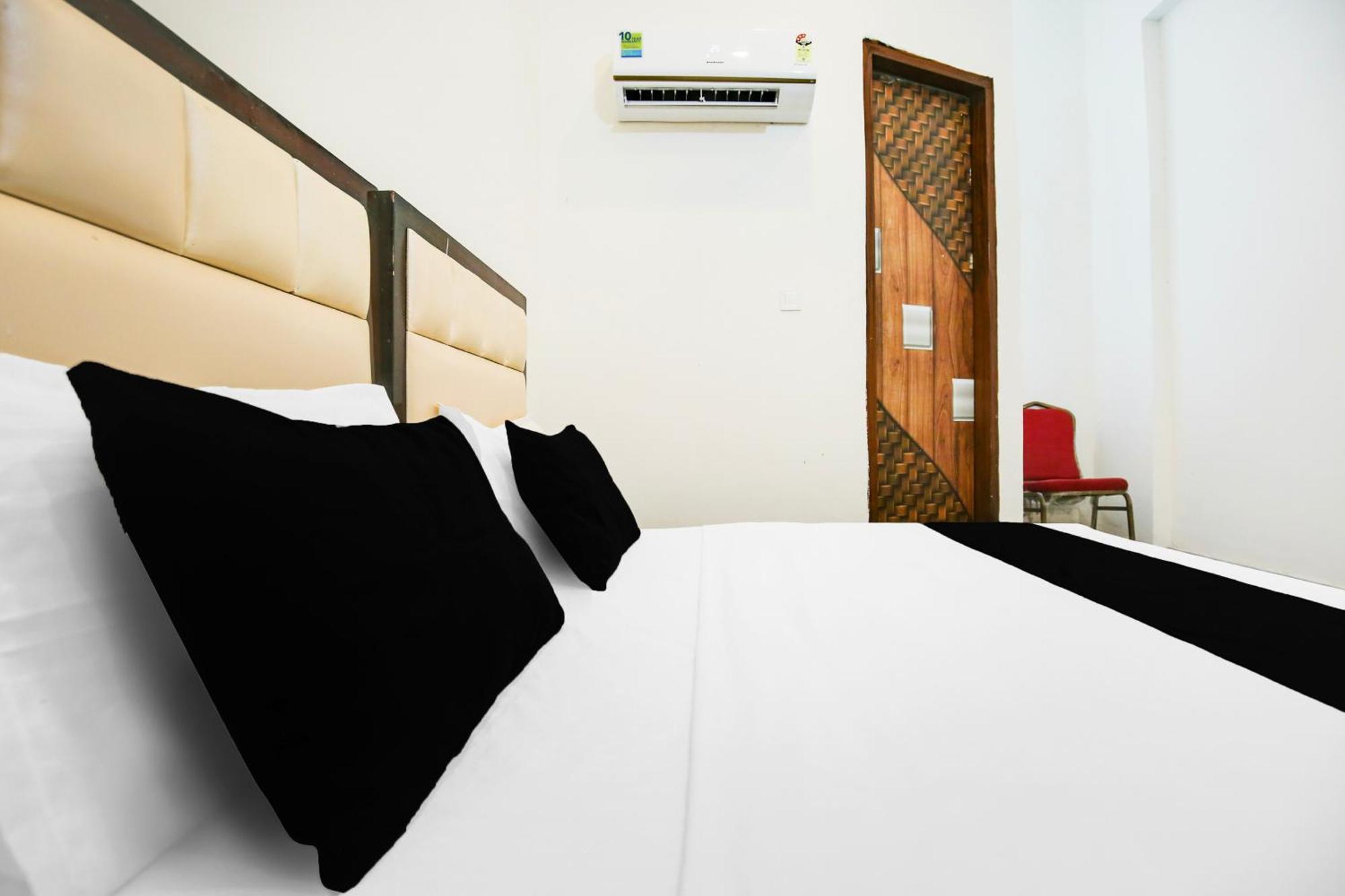 Hotel O Ravi & Banquet Lalewal Dış mekan fotoğraf